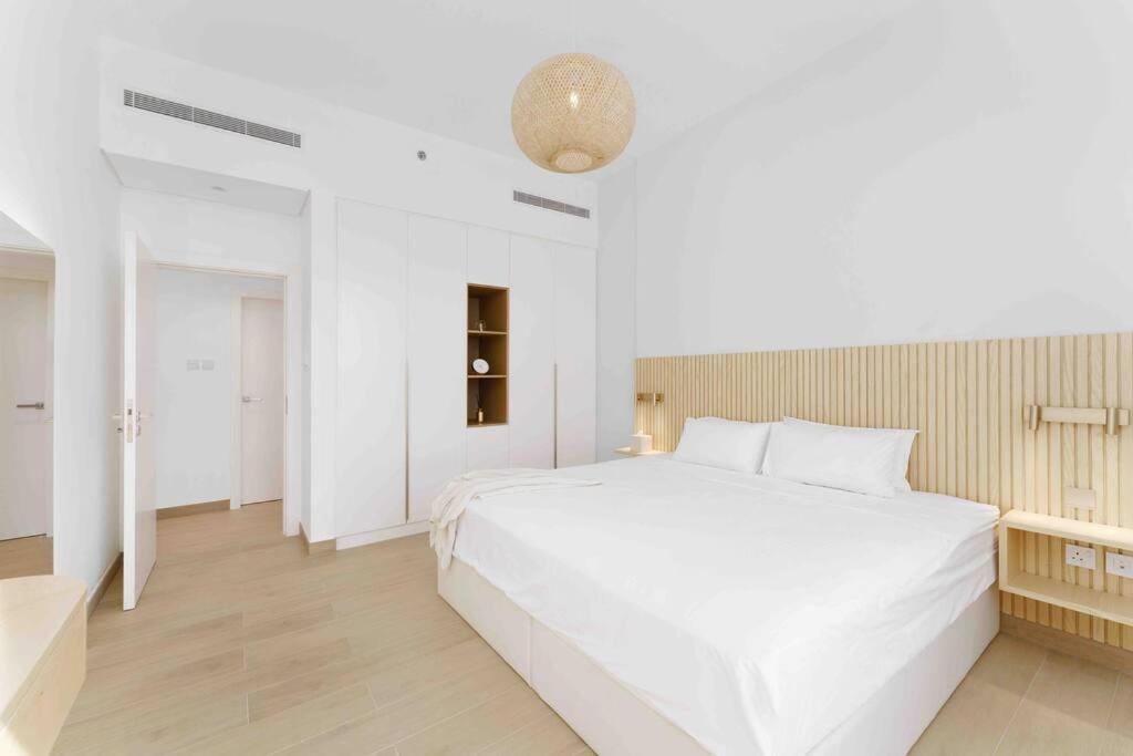 Stylish Full Sea View * Dubai